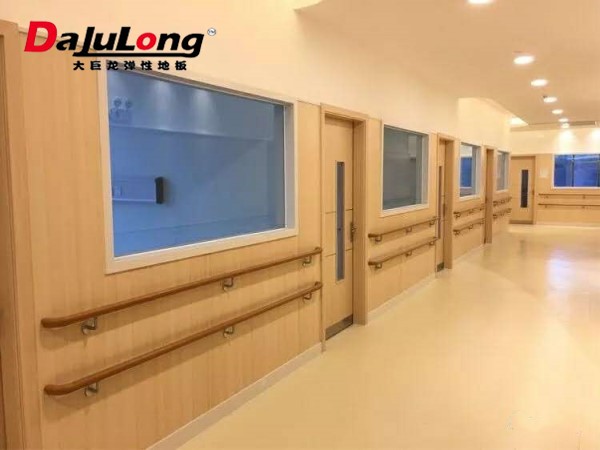 國產pvc卷材地板與進口pvc卷材地板有什么差別