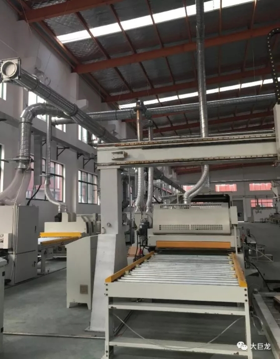 大巨龍地板科技領先行業,推動行業發展