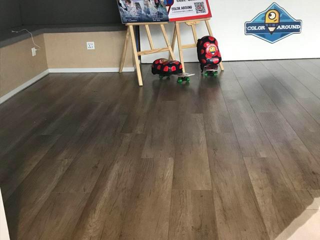 推動行業的未來發展，卡曼國際退出SPC地板